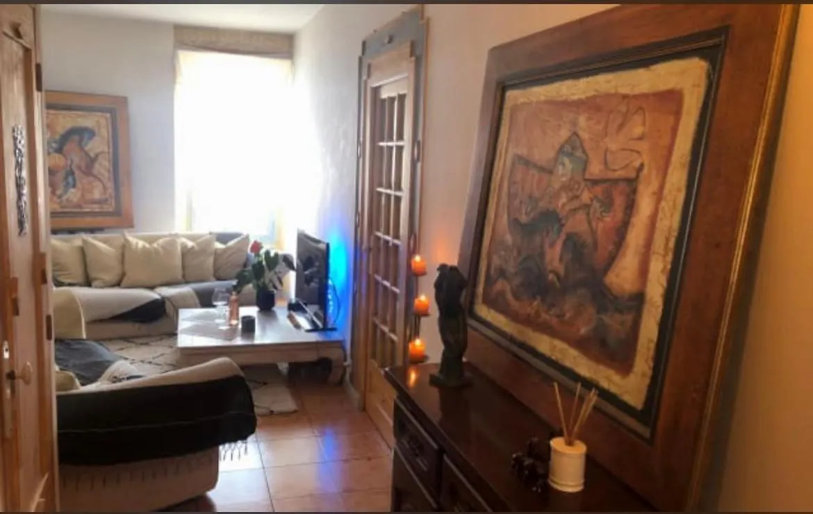 Room Near Nice Port In A Shared Apartment Privatunterkunft